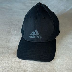 Adidas “decision II” Cap